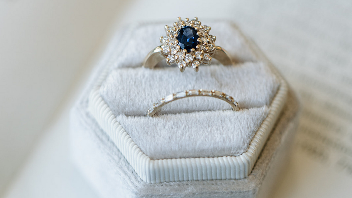 Lab Grown vs Natural Diamond