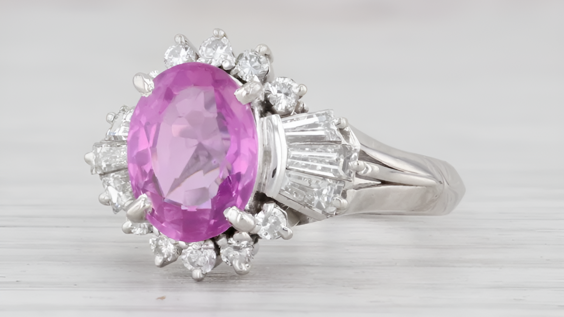 Learning What Makes A Piece Vintage Estate Jewelry