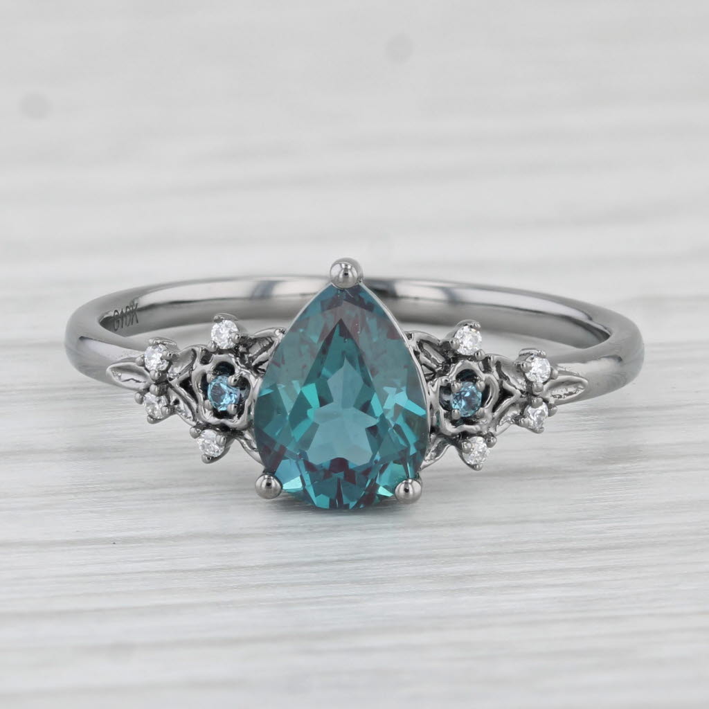 Light Gray 1.52ctw Teal Lab Created Alexandrite Cubic Zirconia Ring 10k White Gold Sz 8