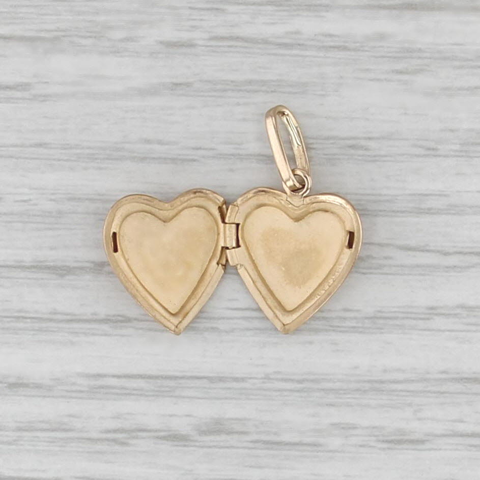 Vintage Heart Picture Locket Pendant 14k Yellow Gold Opens