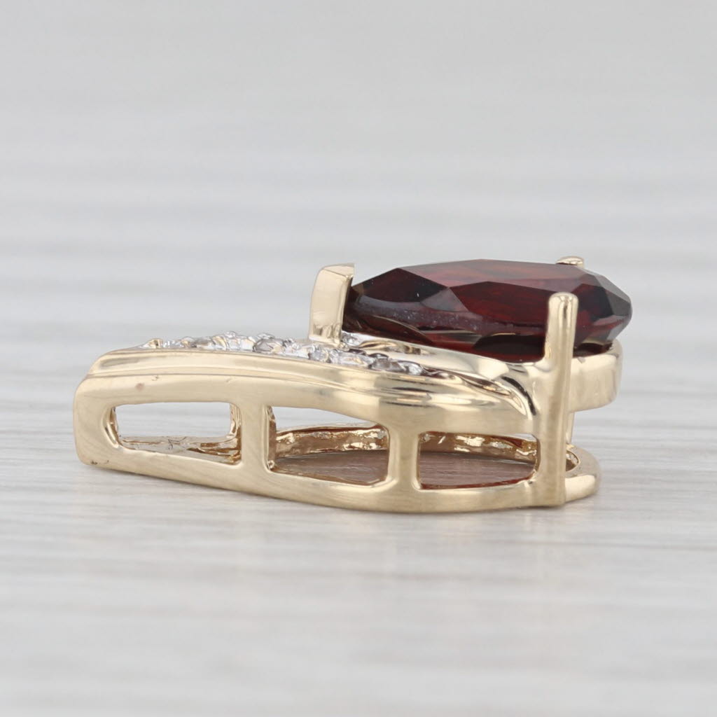 Light Gray 1.62ctw Pear Garnet Diamond Teardrop Pendant 14k Yellow Gold