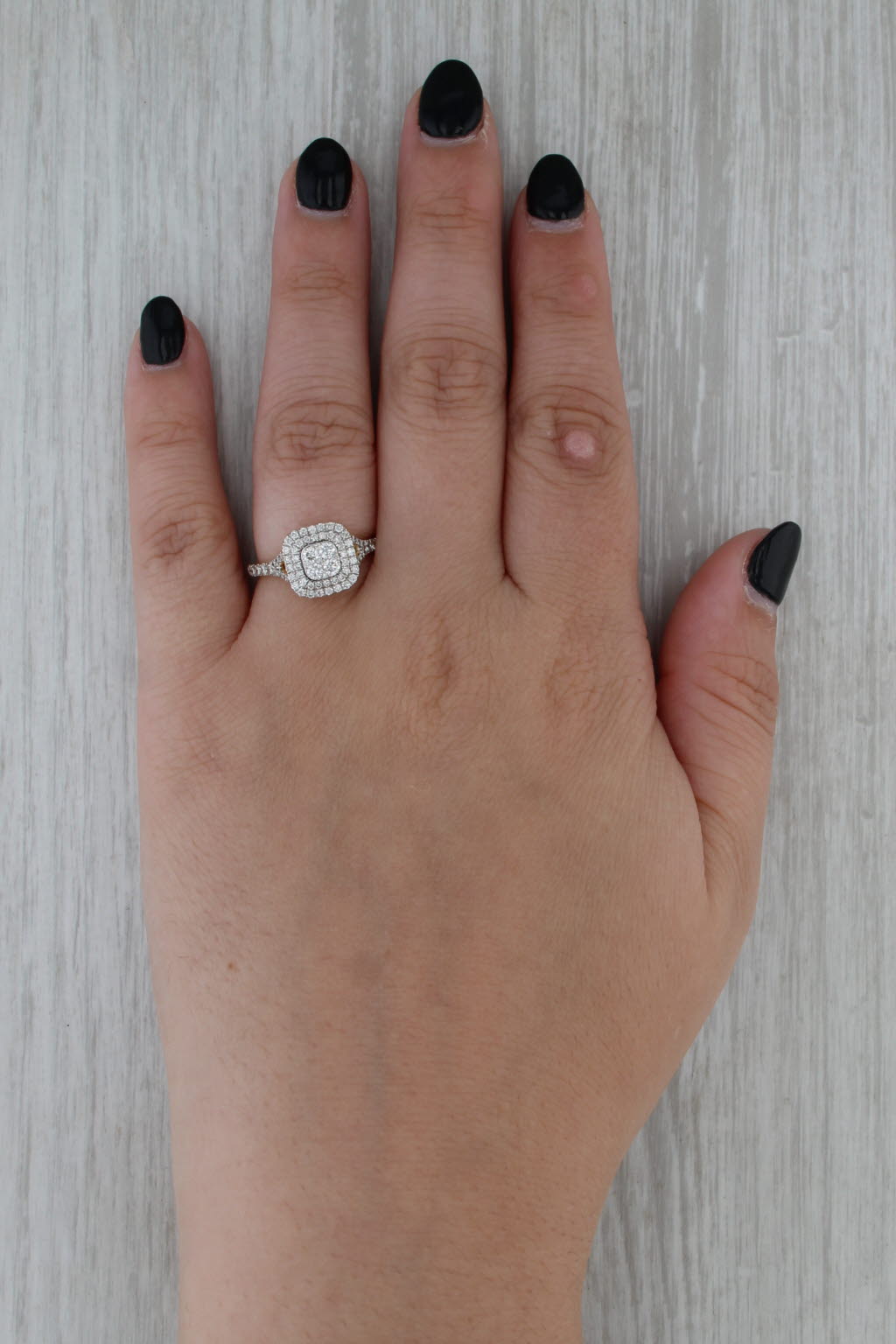 0.74ctw Round Diamond Engagement Ring 18k Yellow Gold Size 7