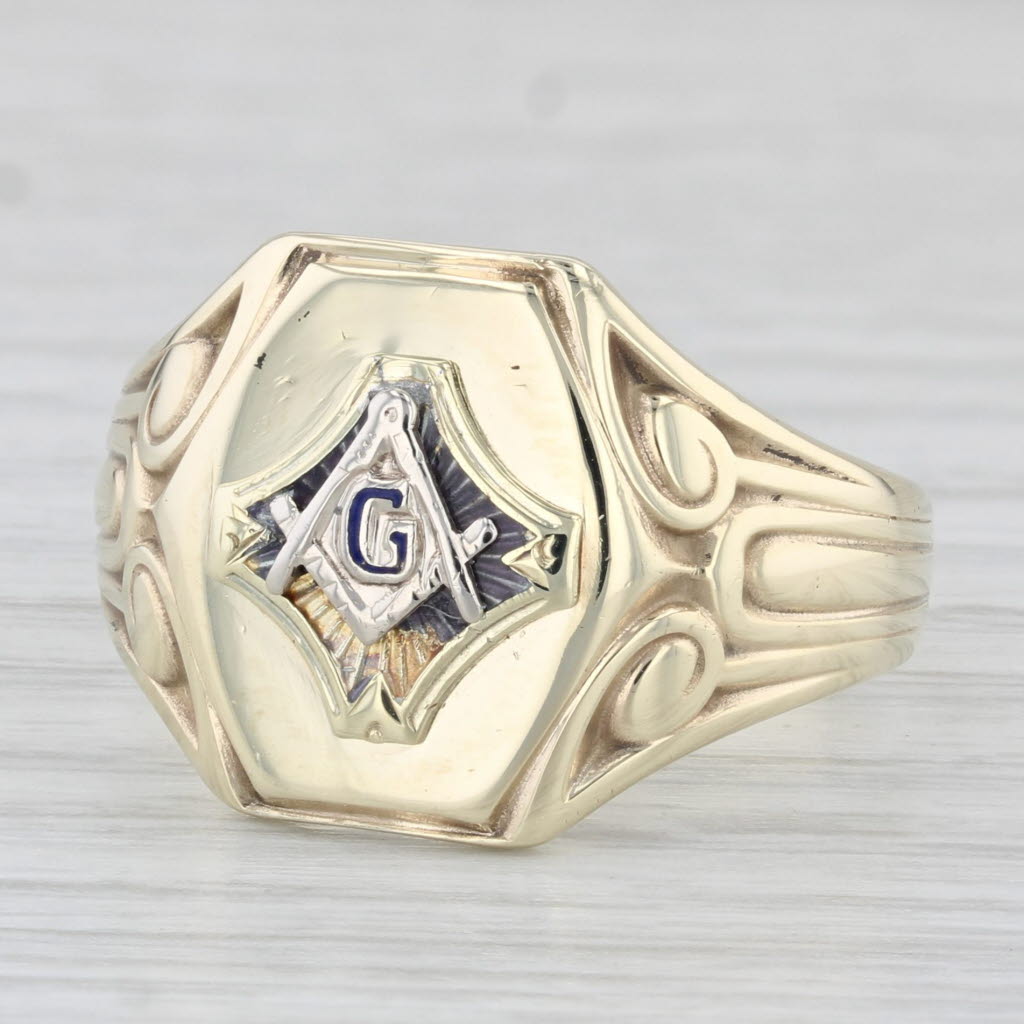 Light Gray Vintage Masonic Signet Ring 10k Yellow Gold Blue Lodge Square Compass Size 9.75