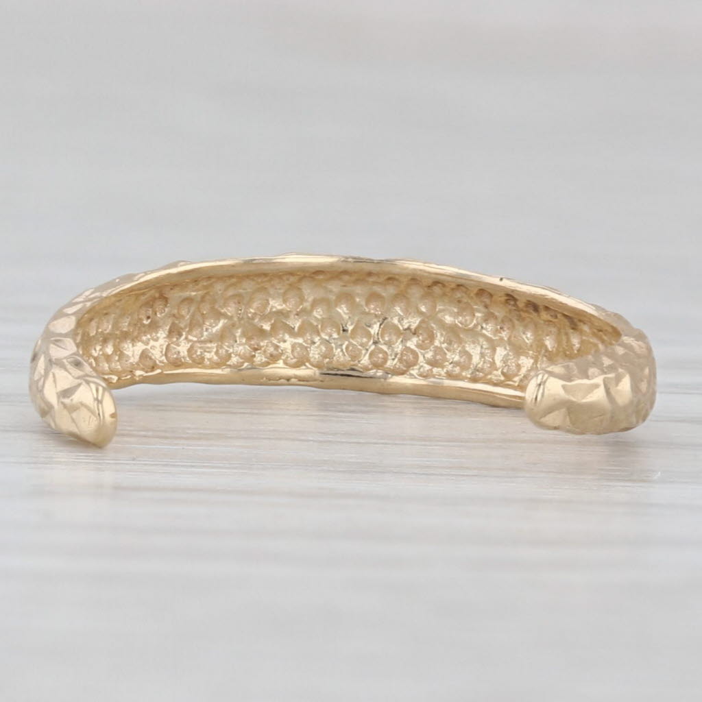 Light Gray Crosshatch Pattern Toe Ring 14k Yellow Gold Adjustable Size Band