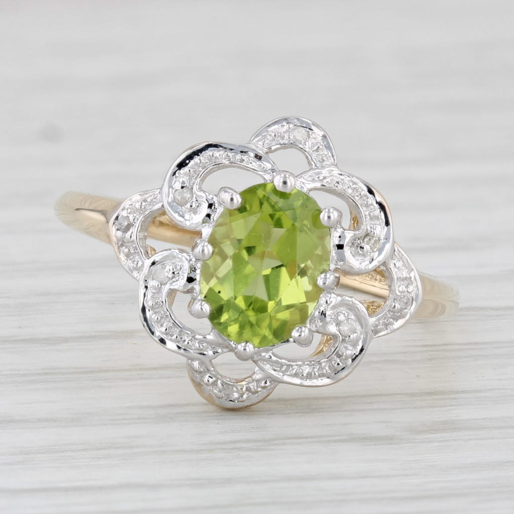 Light Gray 1.37ctw Oval Peridot Diamond Ring 9k Yellow Gold Size 8.75