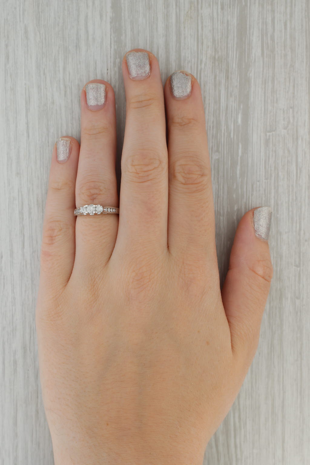 Rosy Brown 0.37ctw Round 3-Stone Diamond Engagement Ring 10k White Gold Size 7