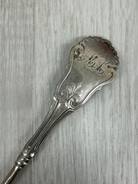 Dark Gray Vintage Bailey & Co Shiebler Sterling Silver Corinthian Shell Serving Spoon 8.5"