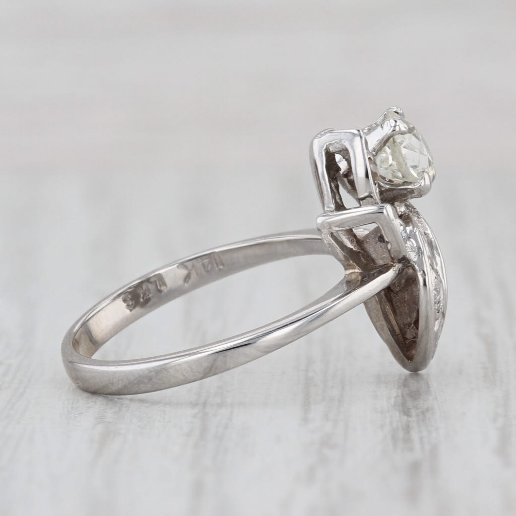 Vintage 0.76tcw Diamond Flower Ring 14k White Gold Size 7.75 Engagement