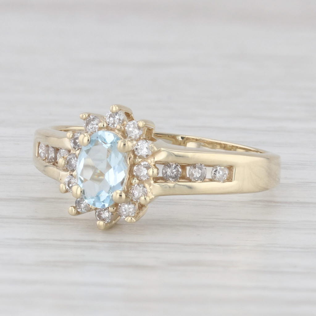 2024 10k gold ring aquamarine Size 8