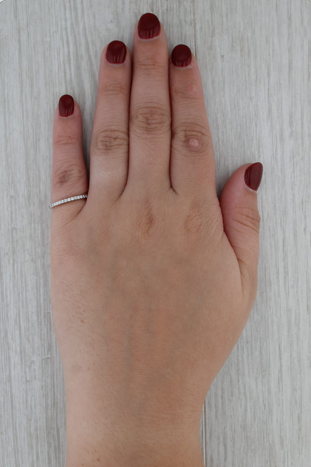 0.15ctw Diamond Wedding Band 14k White Gold Size 4.75 Stackable Ring