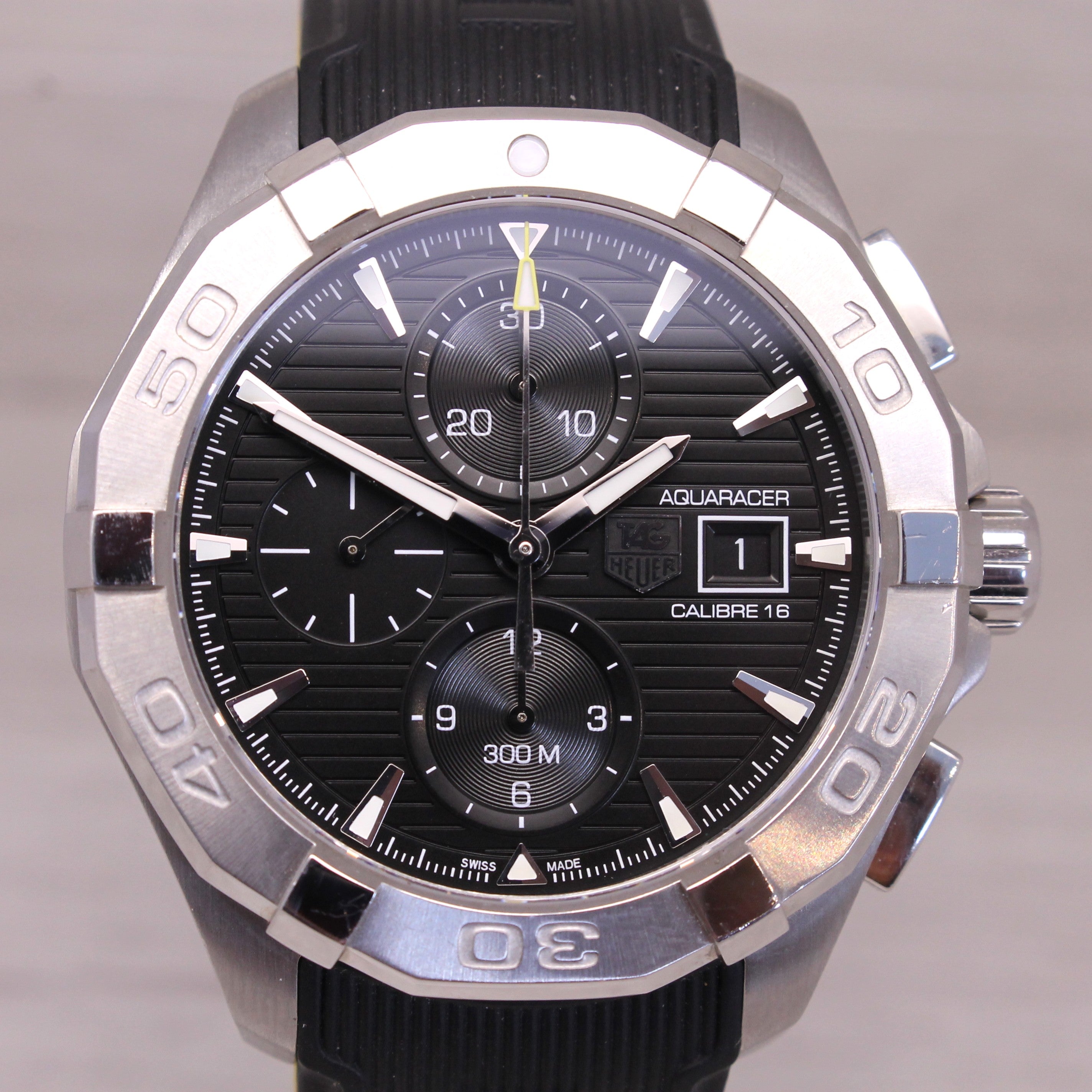 Tag Heuer Aquaracer Chronograph CAY2110 Mens Steel 44mm Automatic Watch w/ Strap