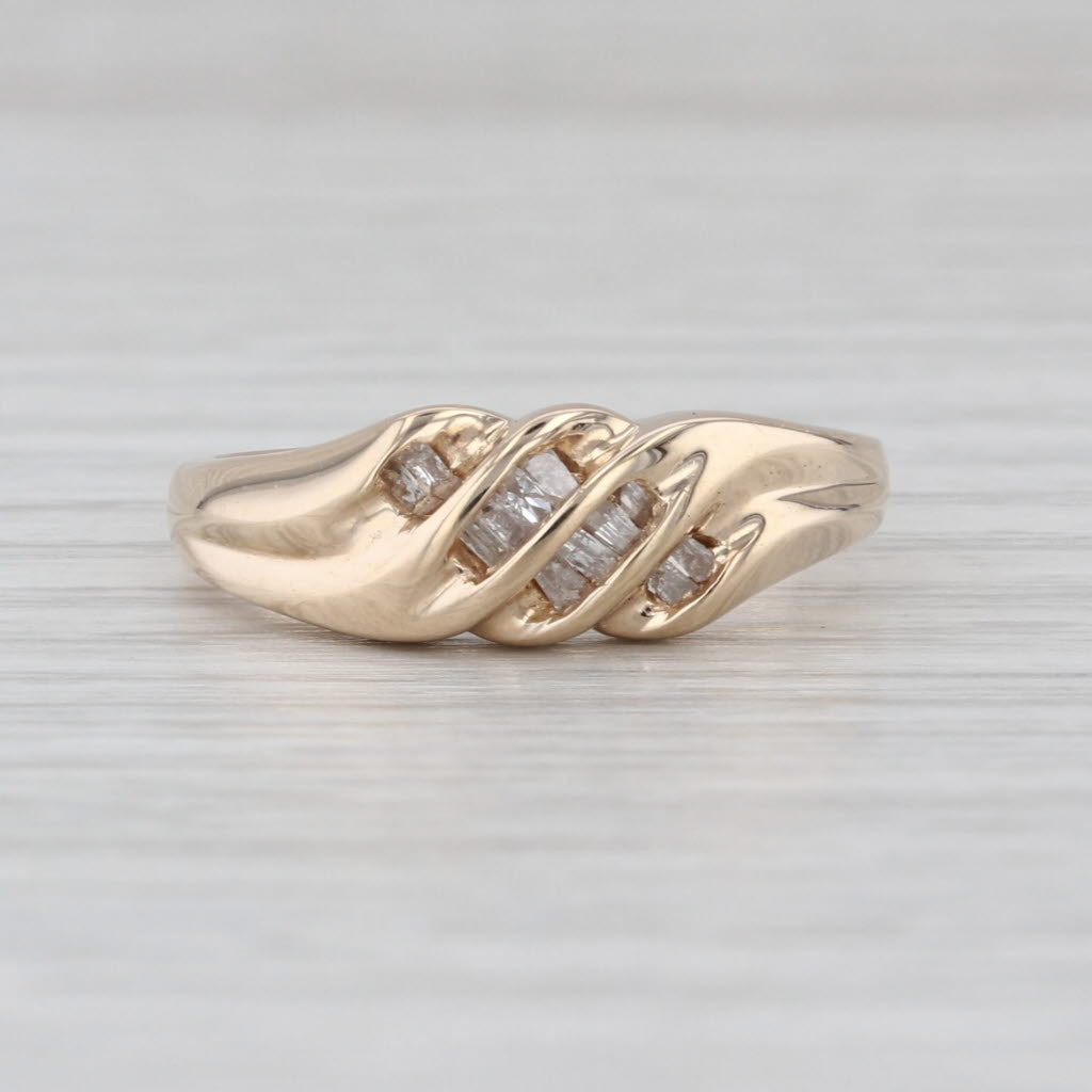 0.13ctw Diamond Scalloped Ring 10k Yellow Gold Size 7