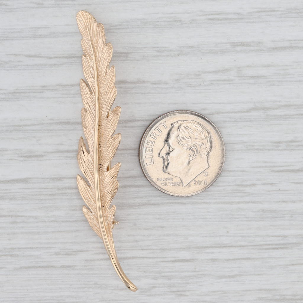 Light Gray Krementz Detailed Feather Quill Brooch 14k Yellow Gold Vintage Pin