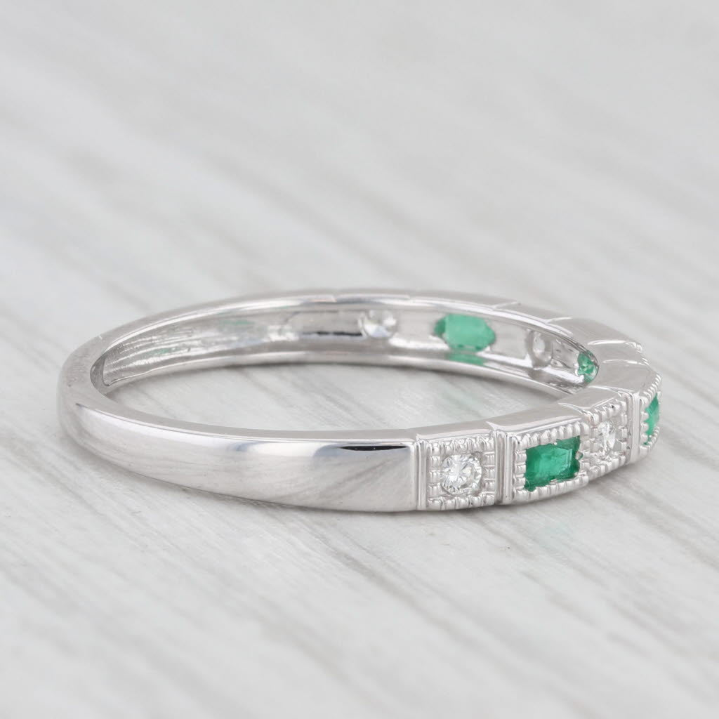 Light Gray New 0.20ctw Emerald Diamond Ring 10k White Gold Stackable Wedding Size 7