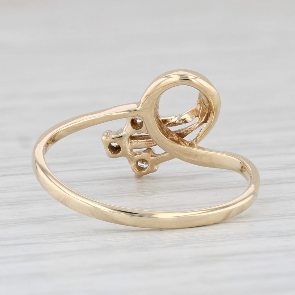 Light Gray Diamond Shooting Stars Ring 14k Yellow Gold Size 6.5