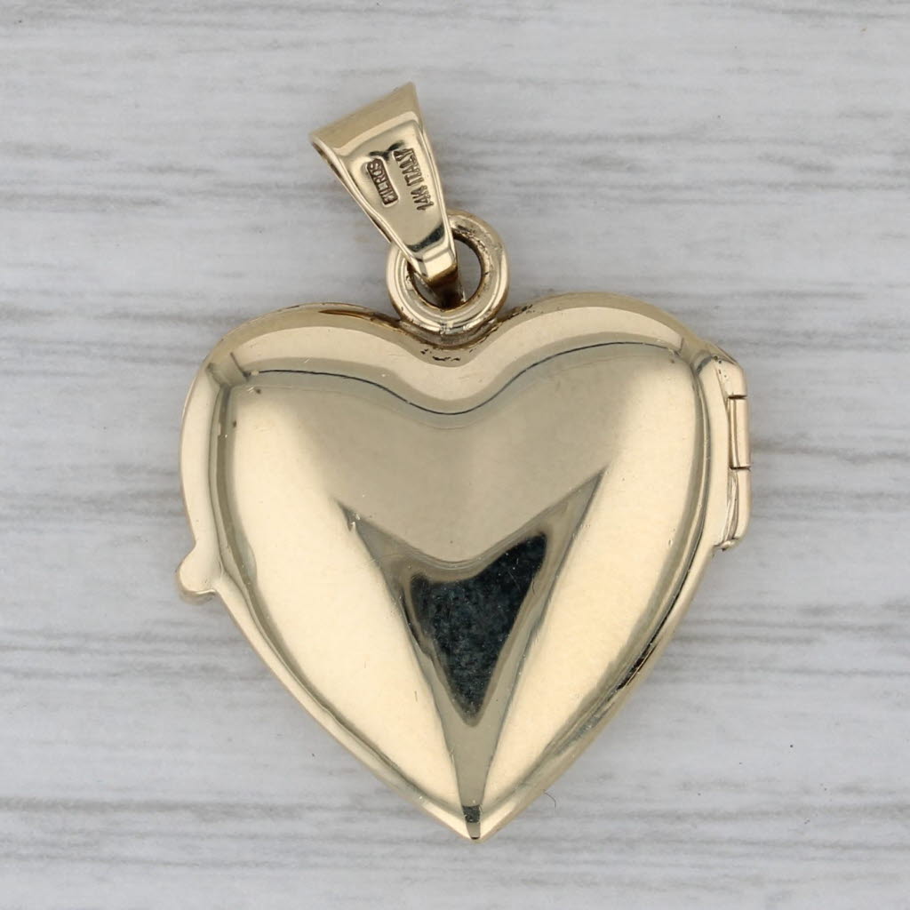 Gray Flower Engraved Heart Locket Pendant 14k Yellow Gold Engravable