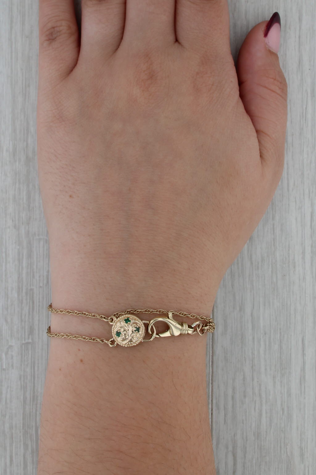 Old Victoria Slide Charm Bracelet 14k Yellow Gold 7.25" 0.12ctw Emerald Clasp