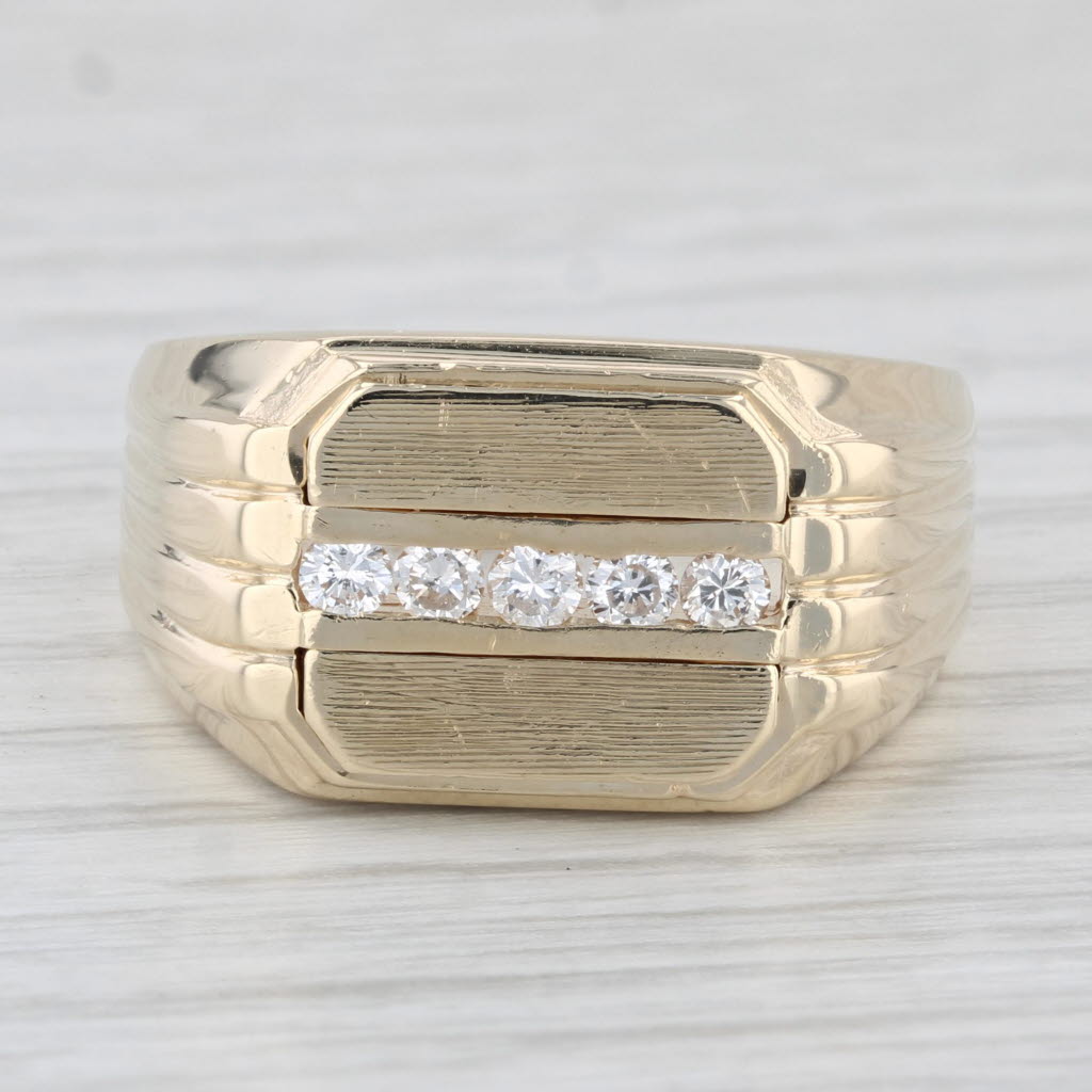 Light Gray 0.20ctw Diamond Men's Ring 14k Yellow Gold Size 9