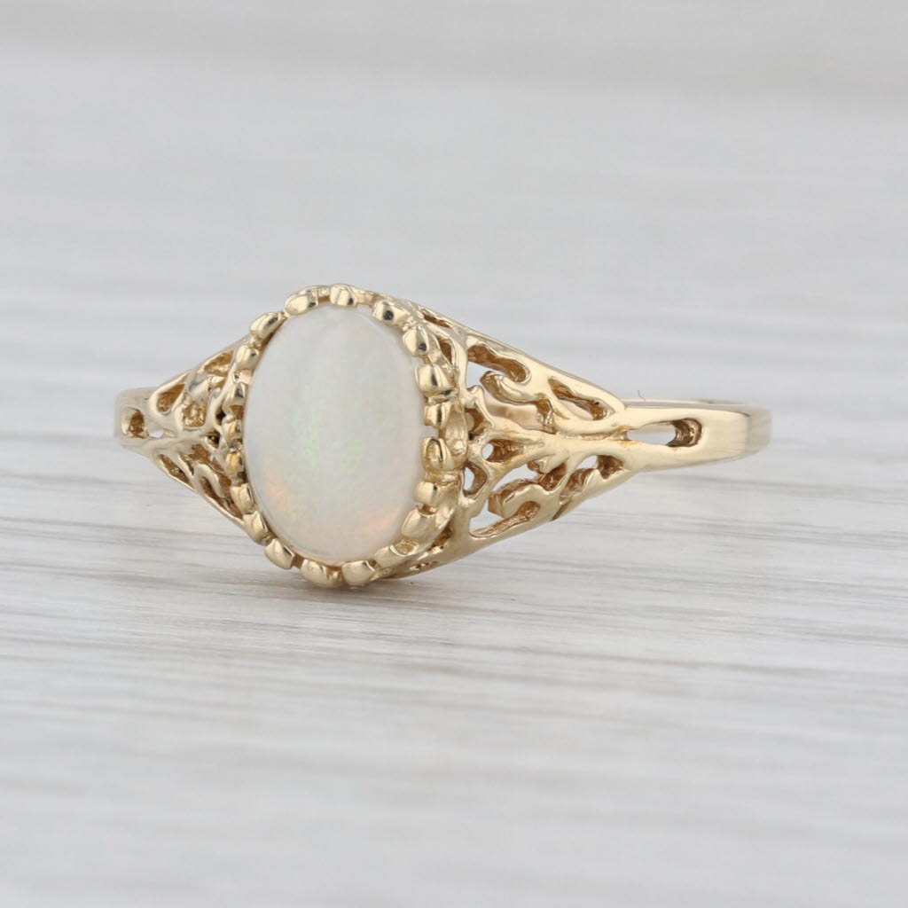 Opal Oval Cabochon Solitaire Ring 10k Yellow Gold Size 10 Ornate Openwork