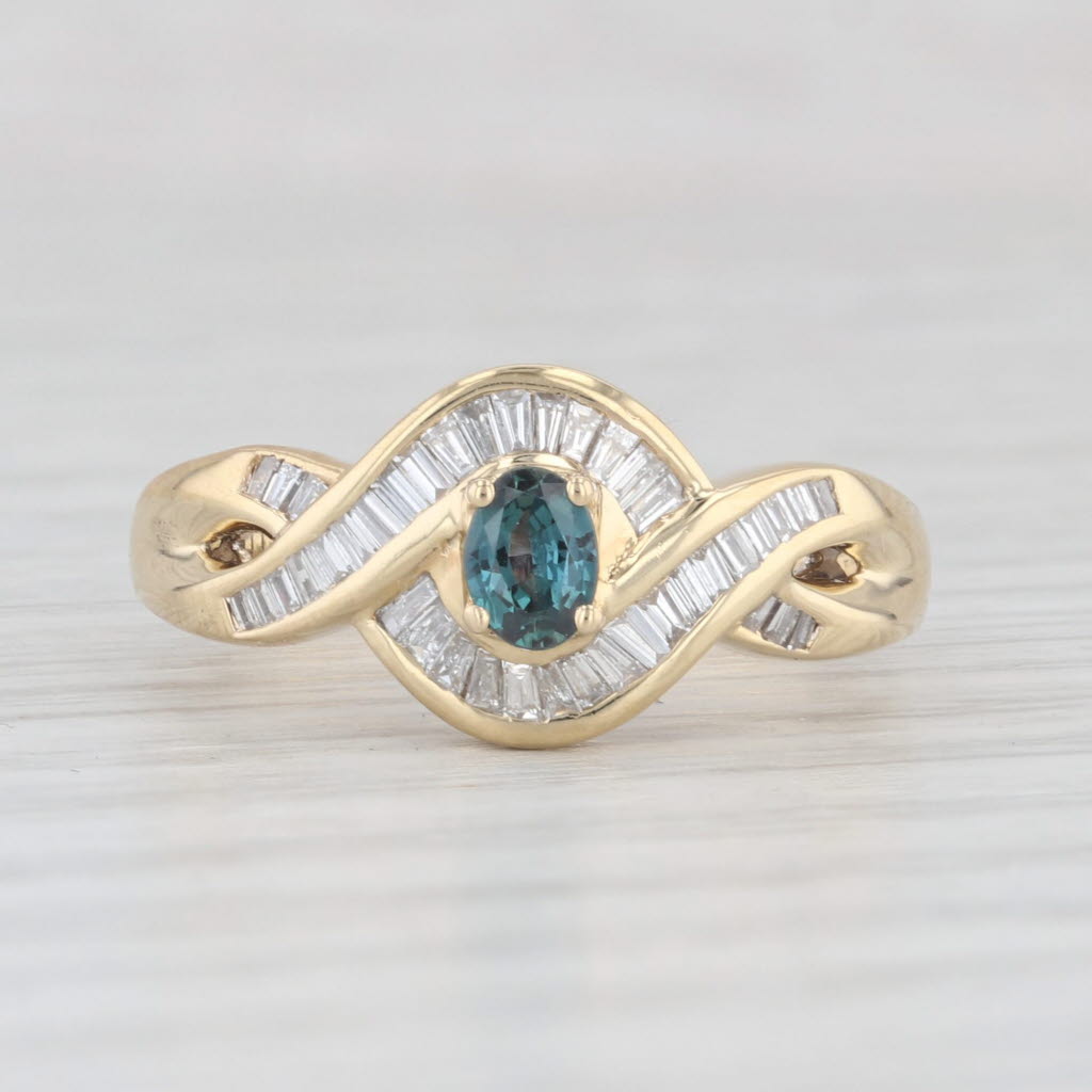 Light Gray 0.42ctw Teal Alexandrite Diamond Knot Ring 18k Yellow Gold Size 7 Engagement