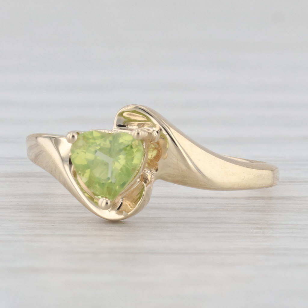 Light Gray 0.50ct Peridot Heart Bypass Ring 10k Yellow Gold Size 5.5 August Birthstone