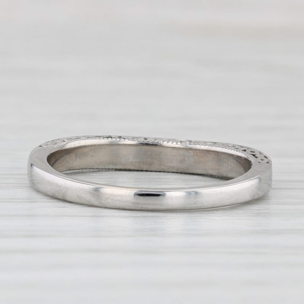 Light Gray Vintage Floral Accented 0.25ctw Diamond Wedding Band 14k Gold Stackable Ring
