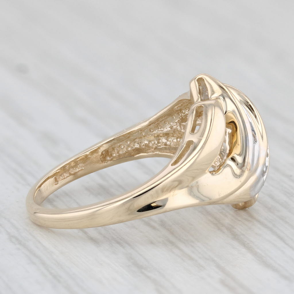 Light Gray 0.20ctw Diamond Scalloped Ring 10k Yellow Gold Size 5
