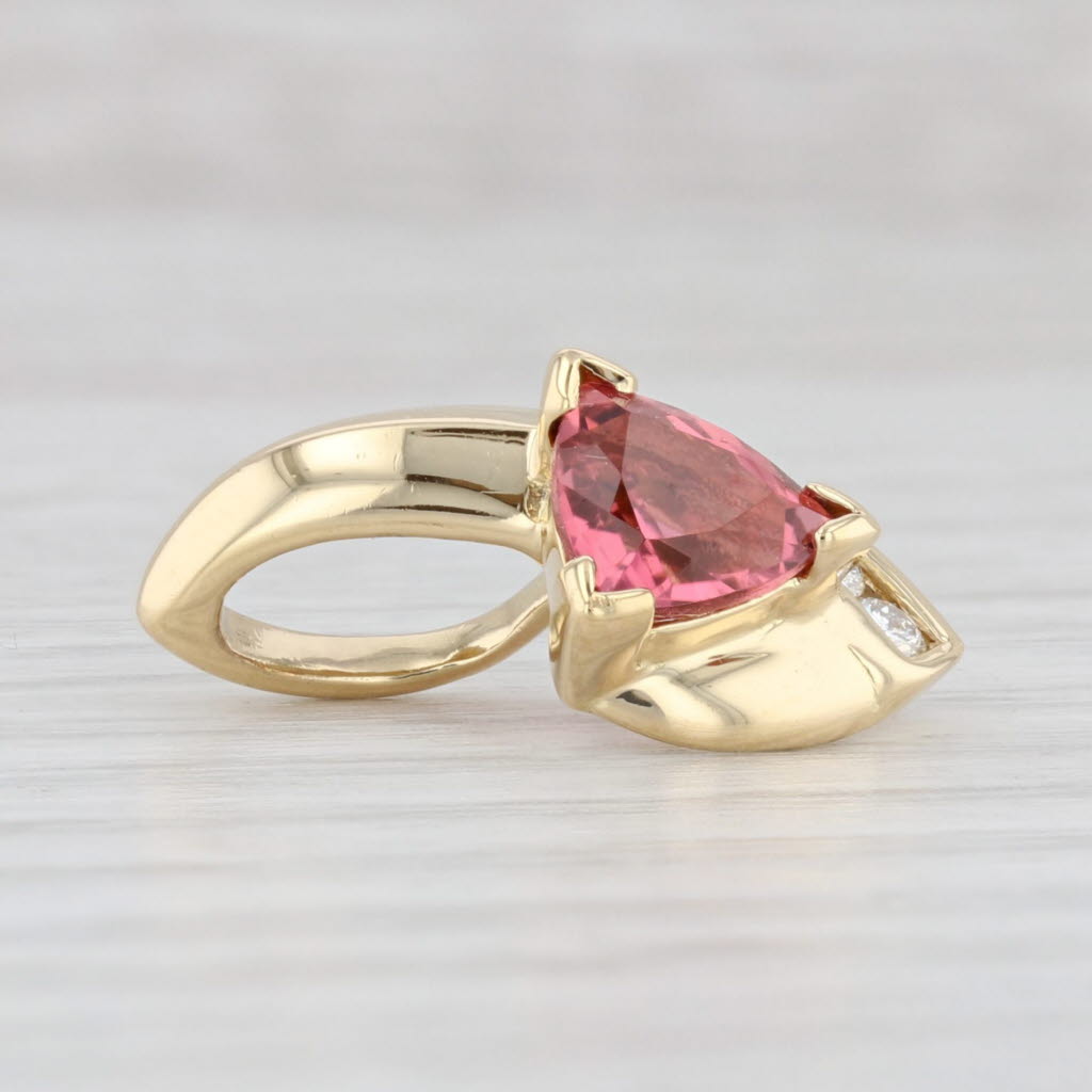 Light Gray 1.13ctw Trillion Pink Tourmaline Diamond Pendant 18k Yellow Gold