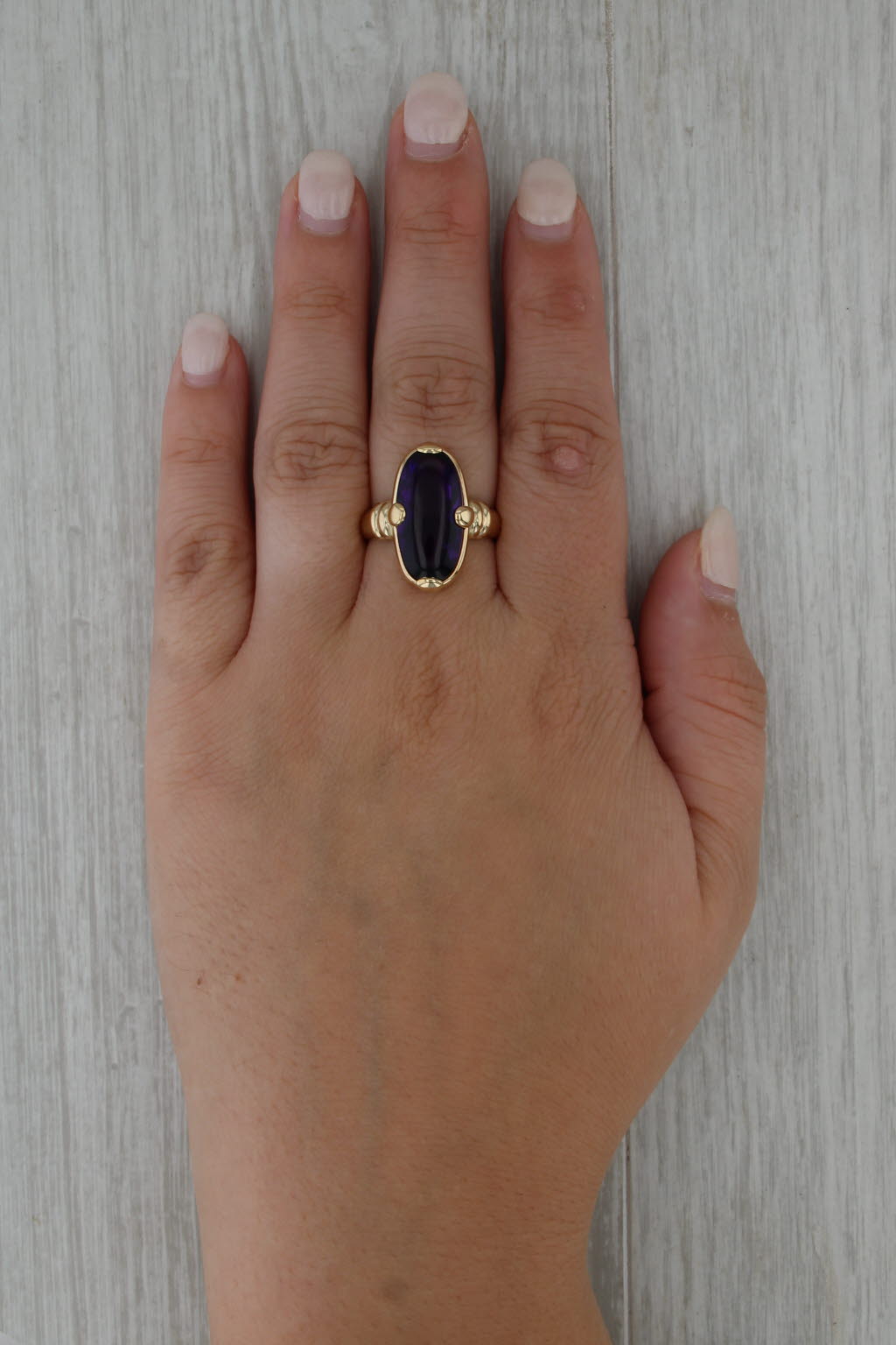 Amethyst Oval Cabochon Solitaire Ring 14k Yellow Gold Size 8