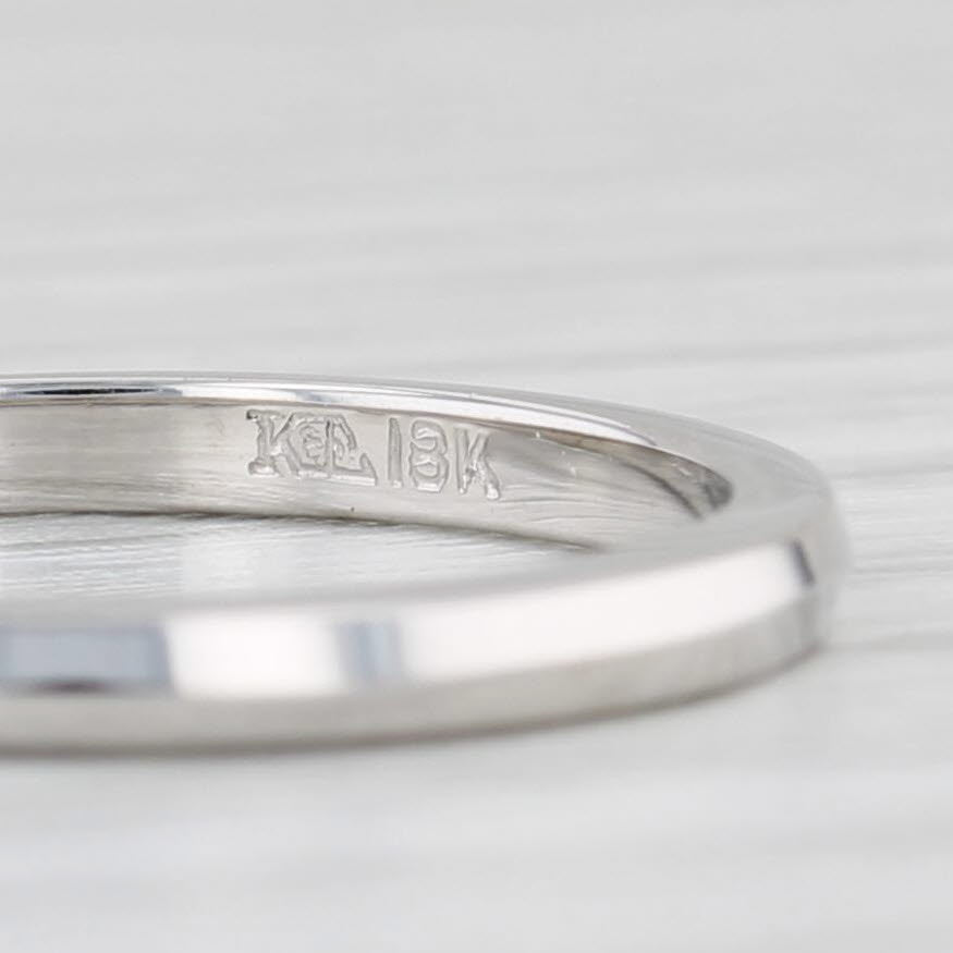 Light Gray Classic Women's Wedding Band 18k White Gold Size 6.25 Stackable Ring