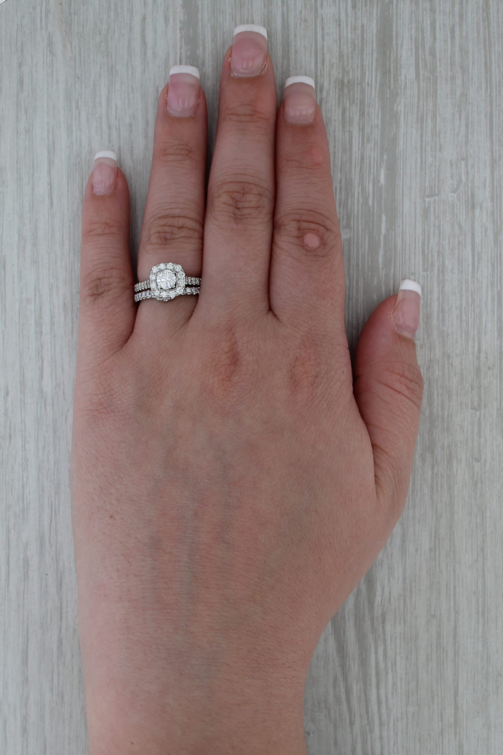 Neil Lane 1.45ctw Diamond Halo Engagement Ring Wedding Band Bridal Set 14k Gold