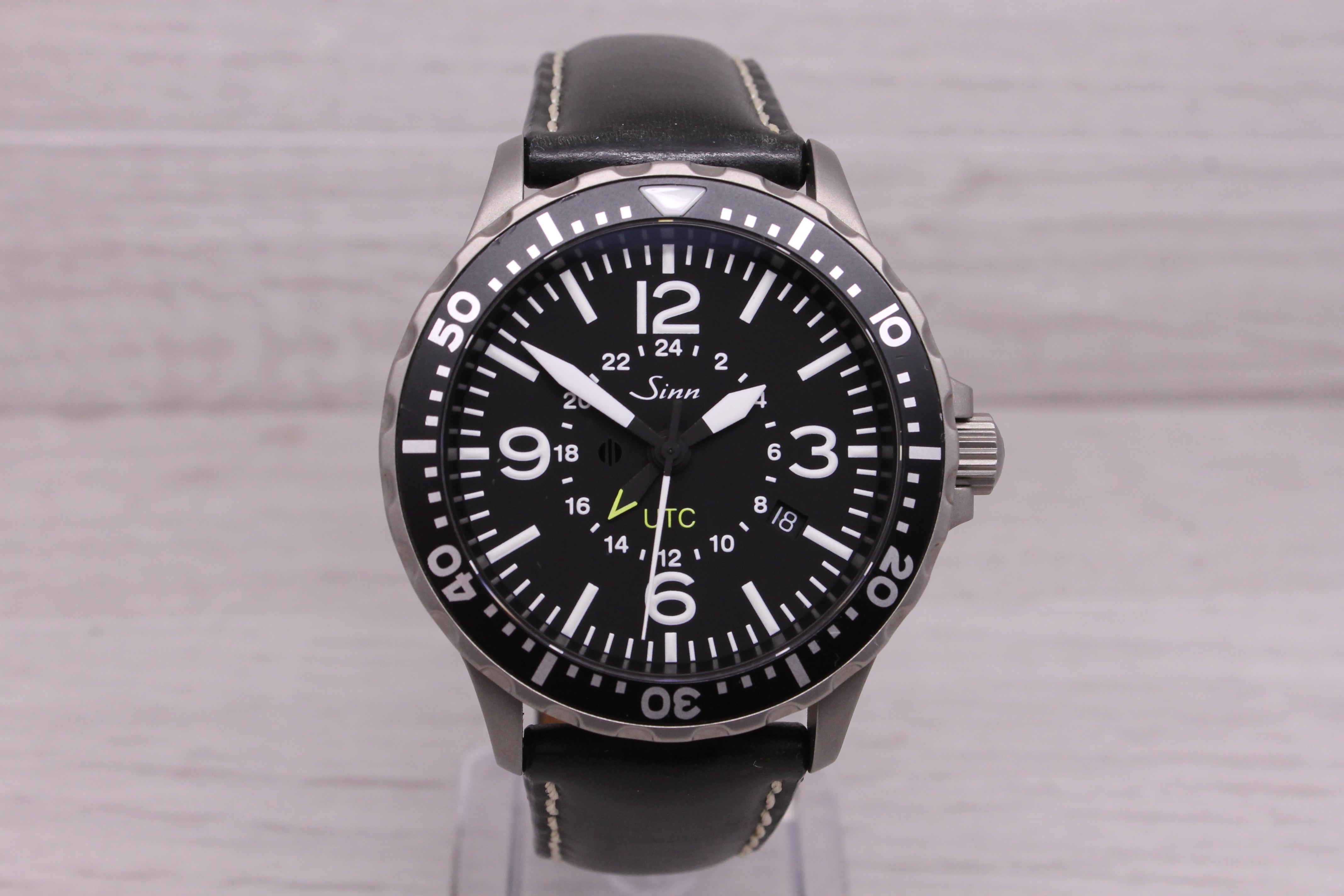 Gray Sinn 857 UTC 43mm Stainless Steel Mens Automatic GMT Watch 857.0153 Box & Strap