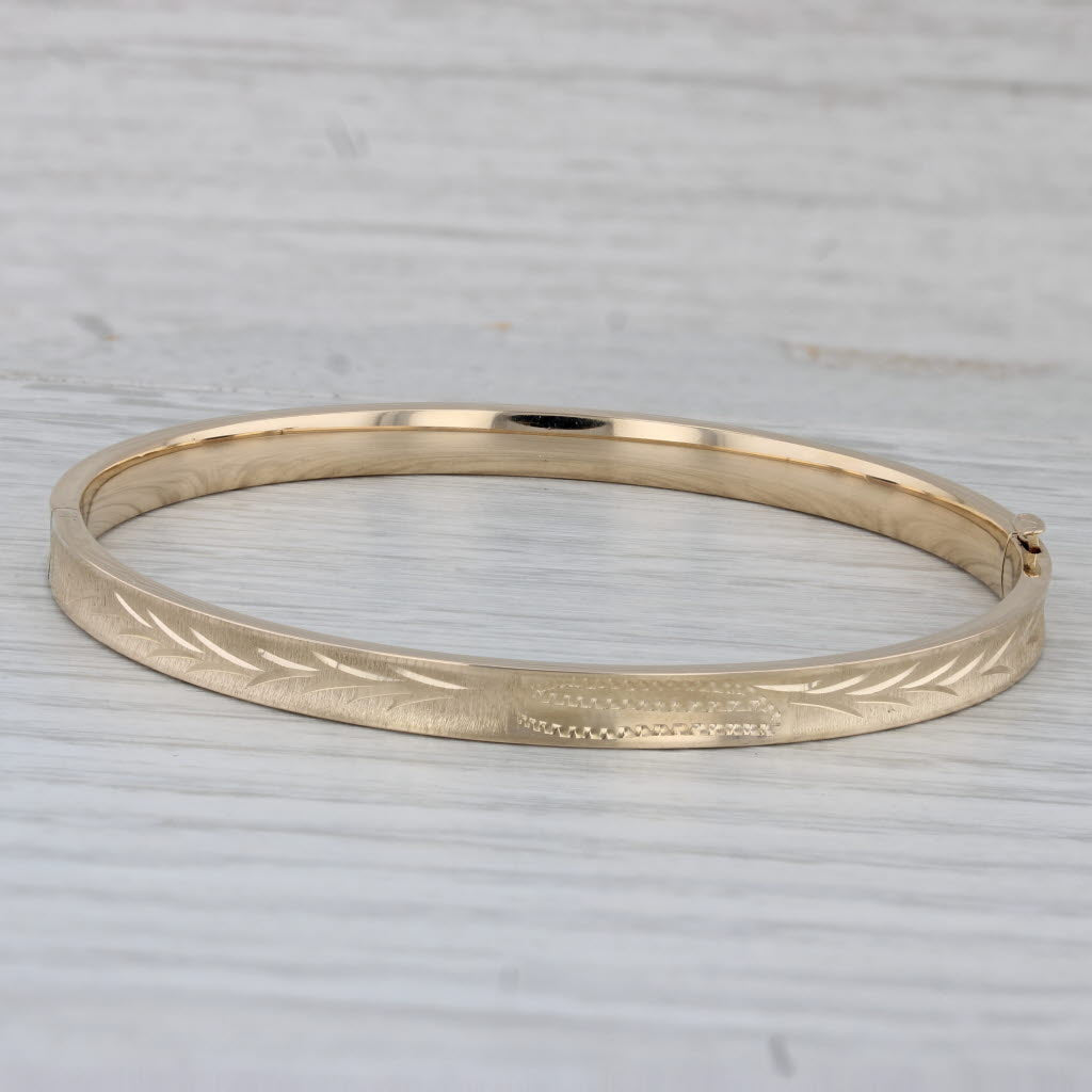 Gray Floral Etched Bangle Bracelet 14k Yellow Gold Hinged 6.75" 4.5mm