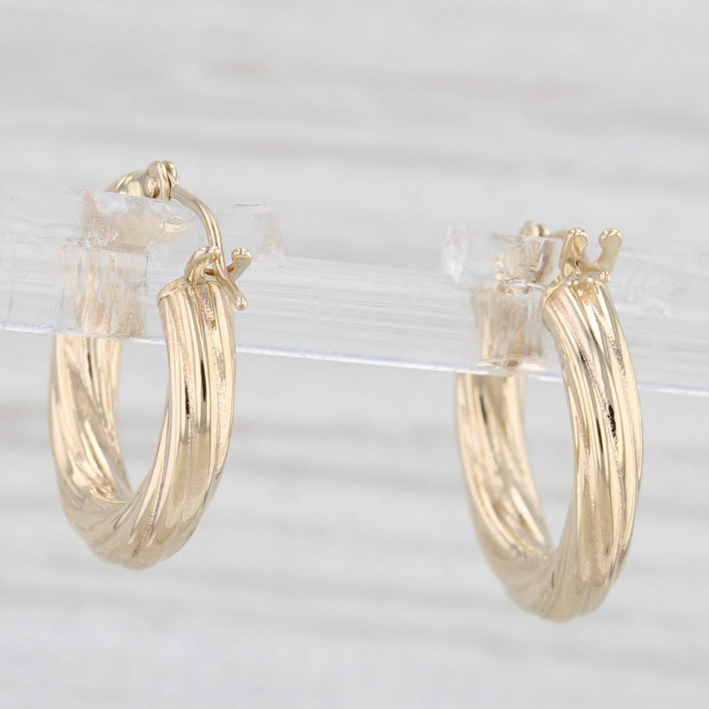 Light Gray Woven Beveled Small Hoop Earrings 14k Yellow Gold Snap Top Round Hoops