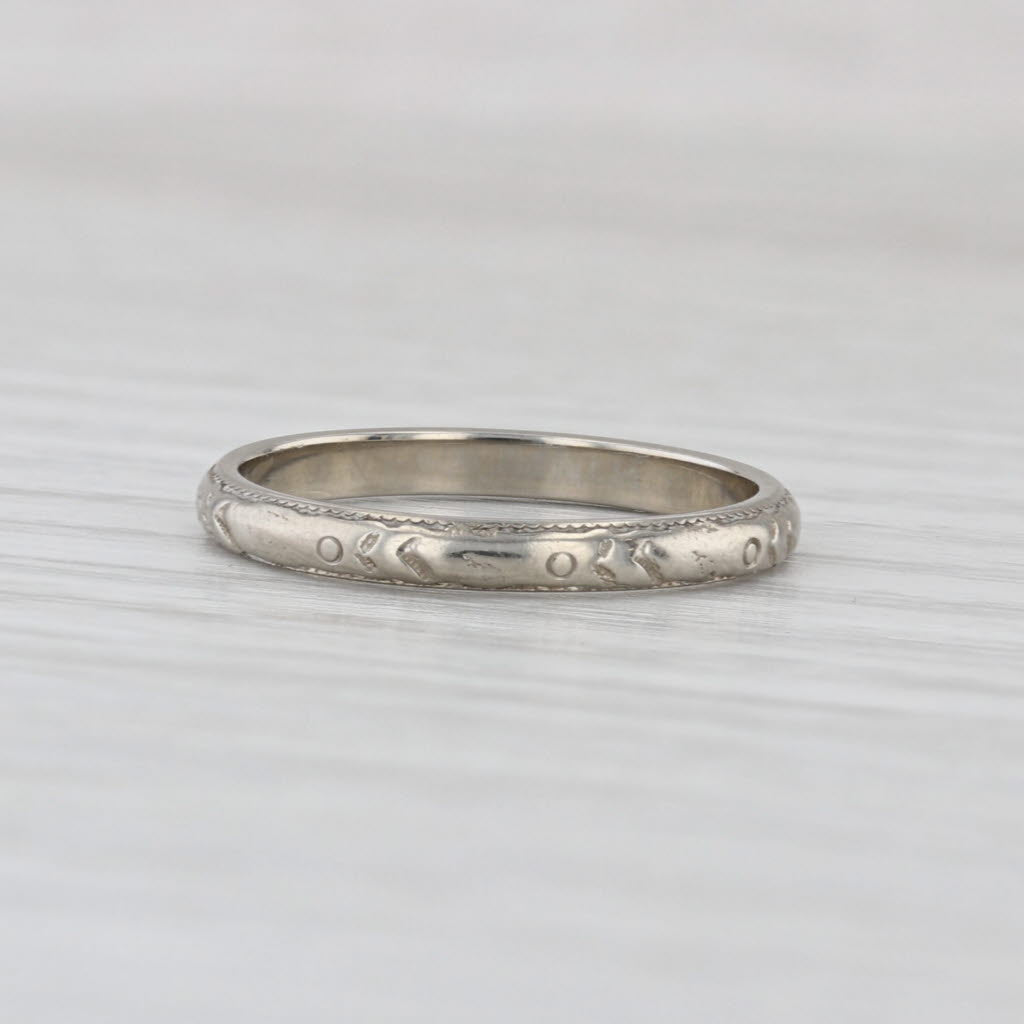 Floral Engraved Wedding Ring 18k White Gold Woods Art Deco Size 5.5 Band