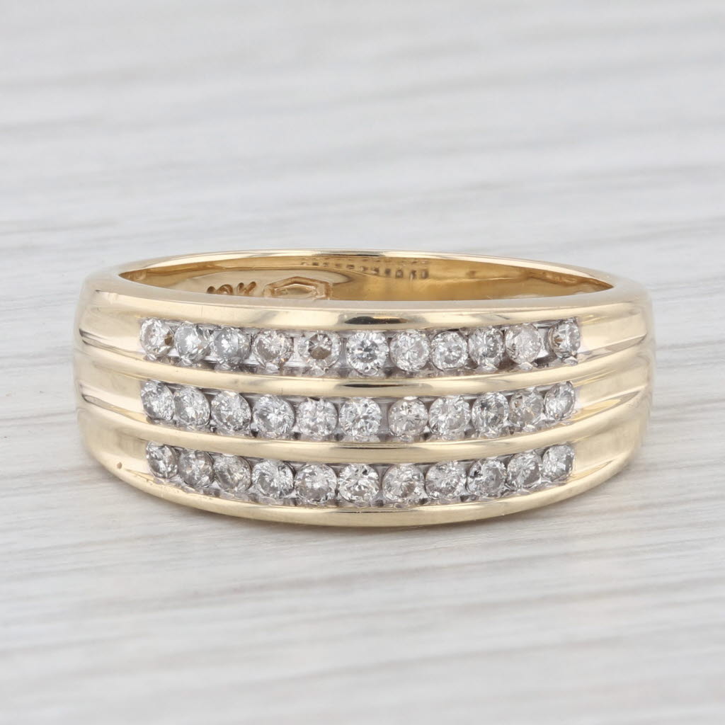Light Gray 0.27ctw Diamond Ring 10K Yellow Gold Size 7.25 Wedding Band