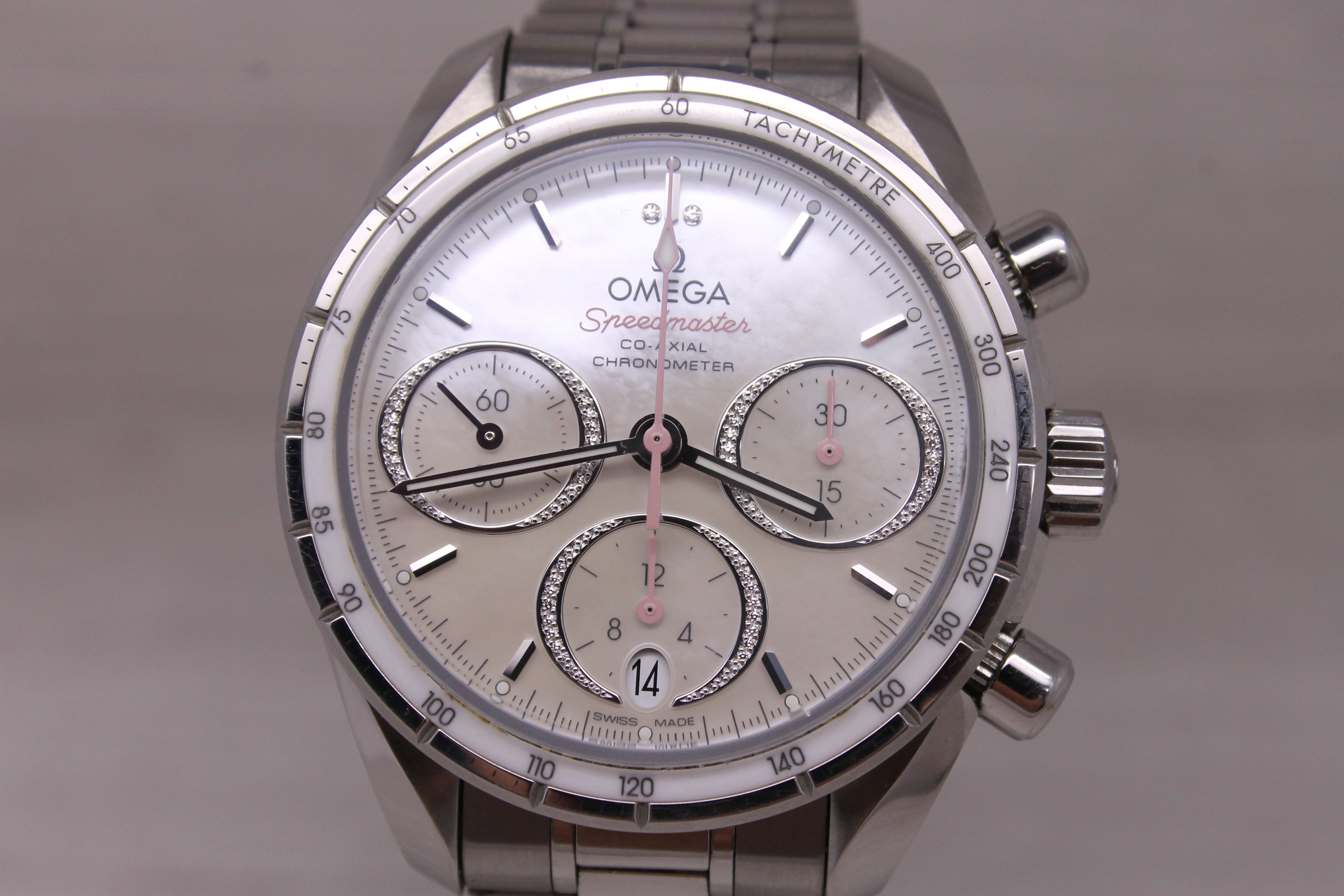 Omega Speedmaster 38mm Automatic Chronograph Watch Pink MOP Diamond Box Cards