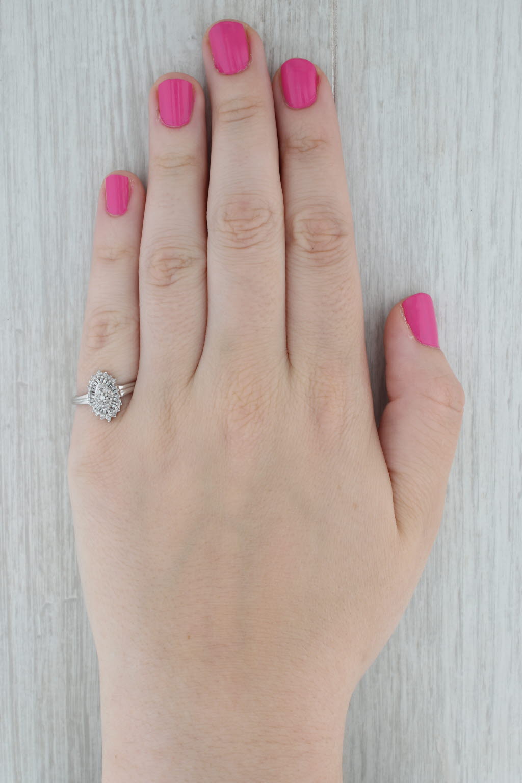 Dark Gray 0.18ctw Diamond Cluster Halo Ring 10k White Gold Size 7