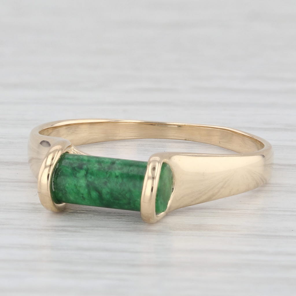 Light Gray Green Maw Sit Sit Solitaire Mid-Century Modern 14K Yellow Gold Ring Size 9.25