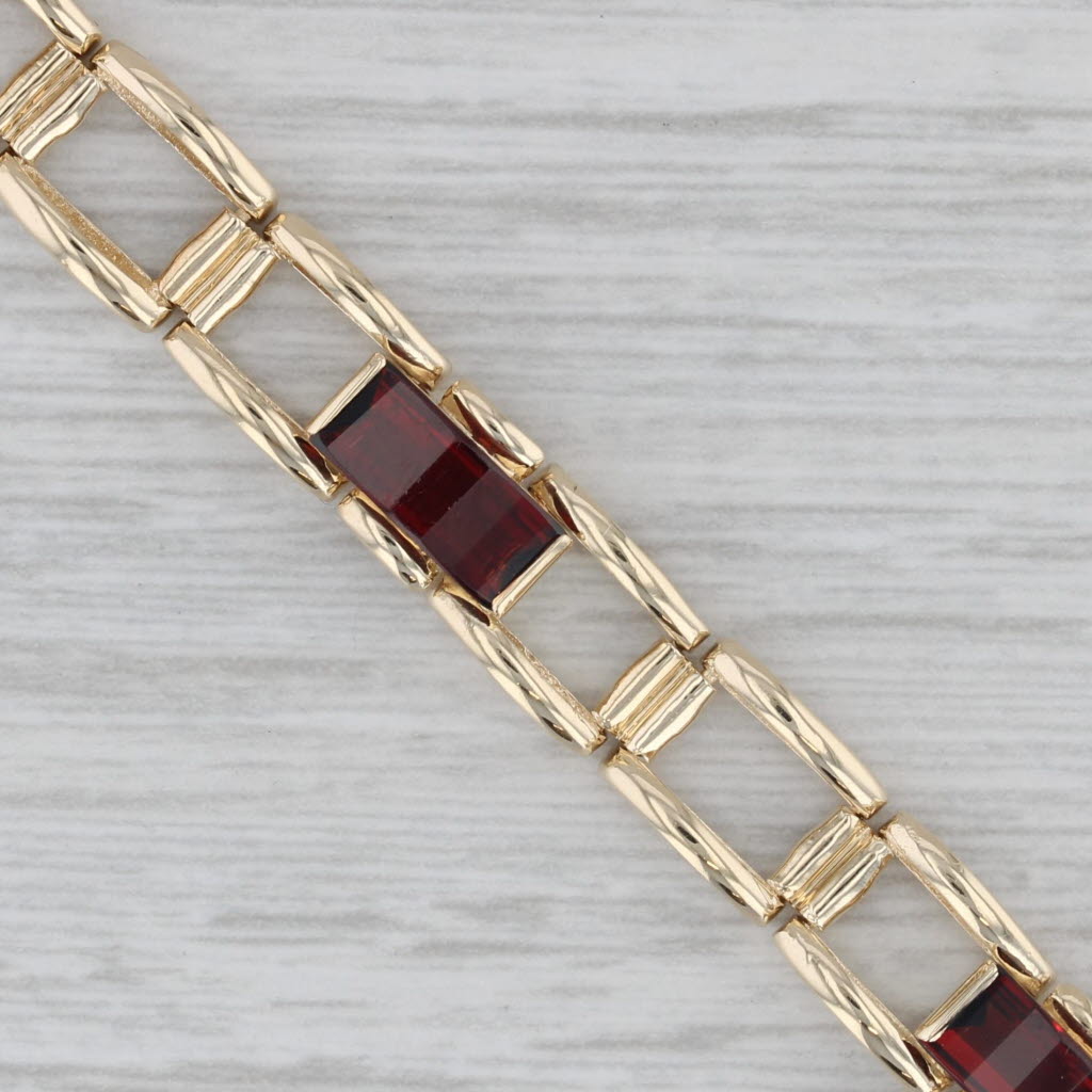 Gray 5.20ctw Garnet Bracelet 14k Yellow Gold 7" 7mm