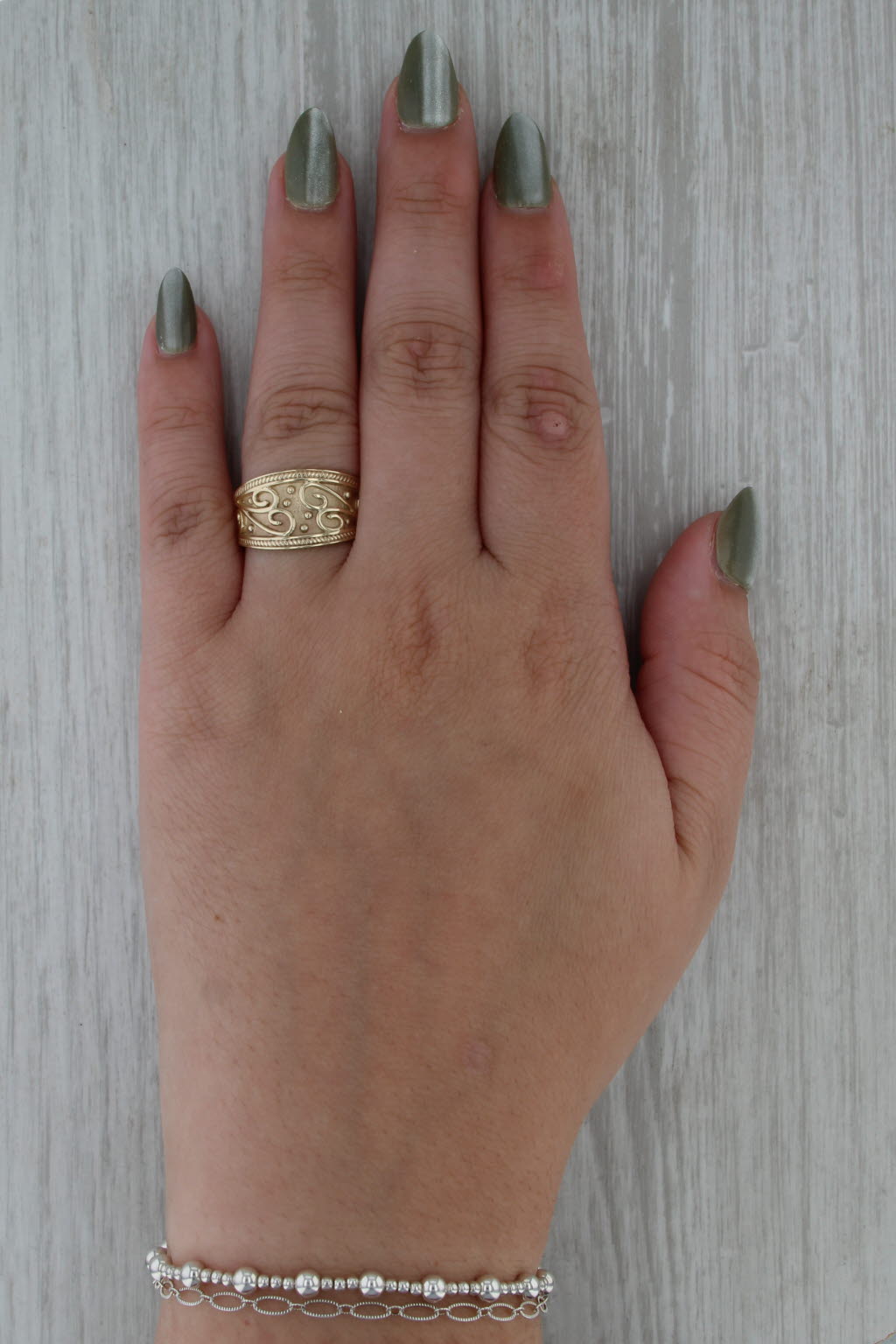 Ornate Tapering Band Ring 10k Yellow Gold Size 8 Swirls & Dots