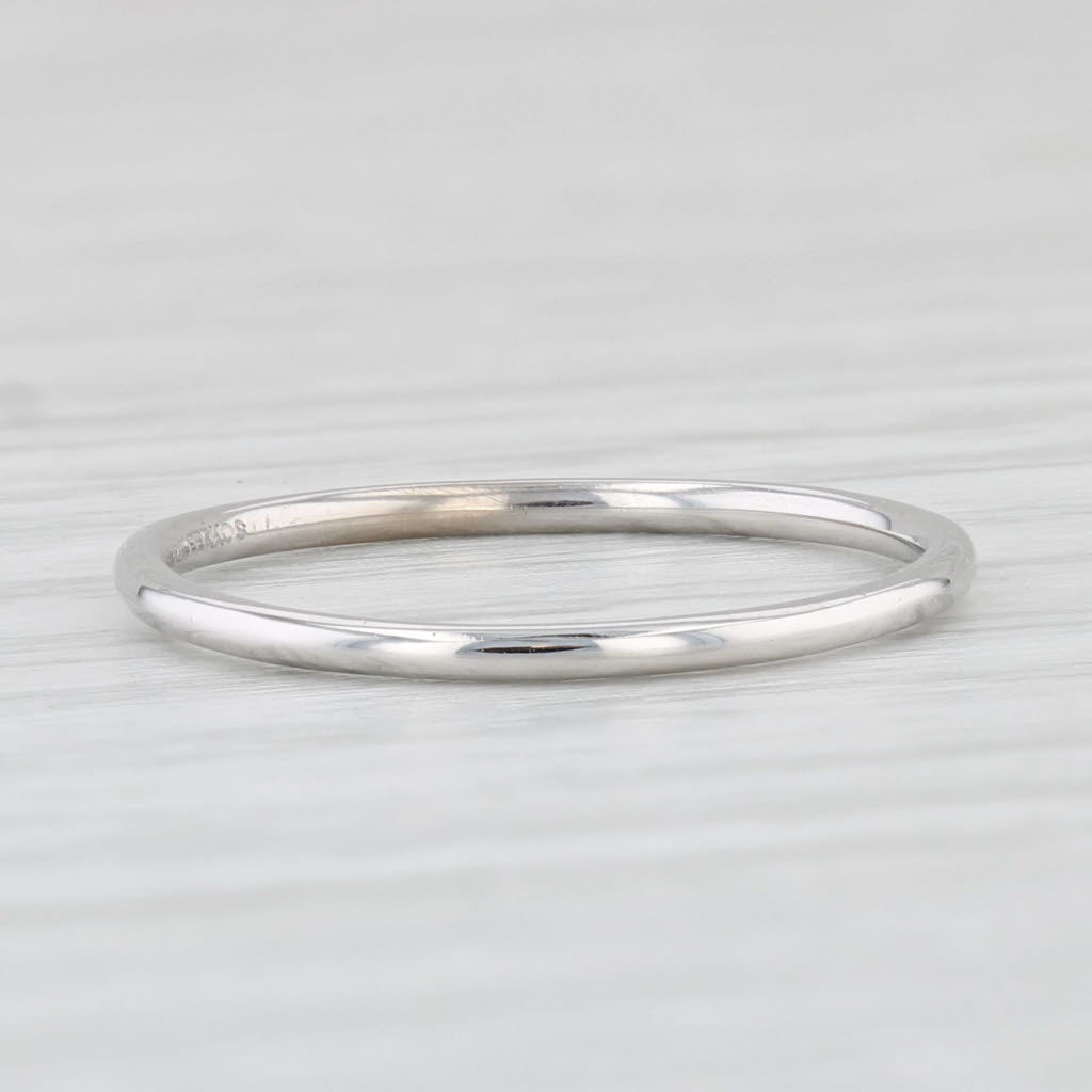 Light Gray Classic Women's Wedding Band 14k White Gold Stackable Ring Size 6