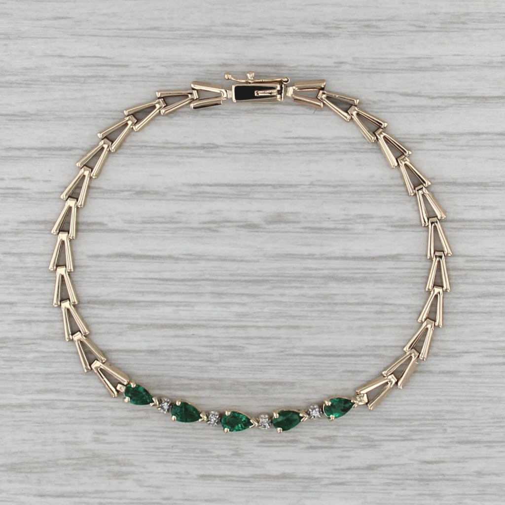 1.04ctw Emerald Diamond V Chain Bracelet 7" 14k Yellow Gold