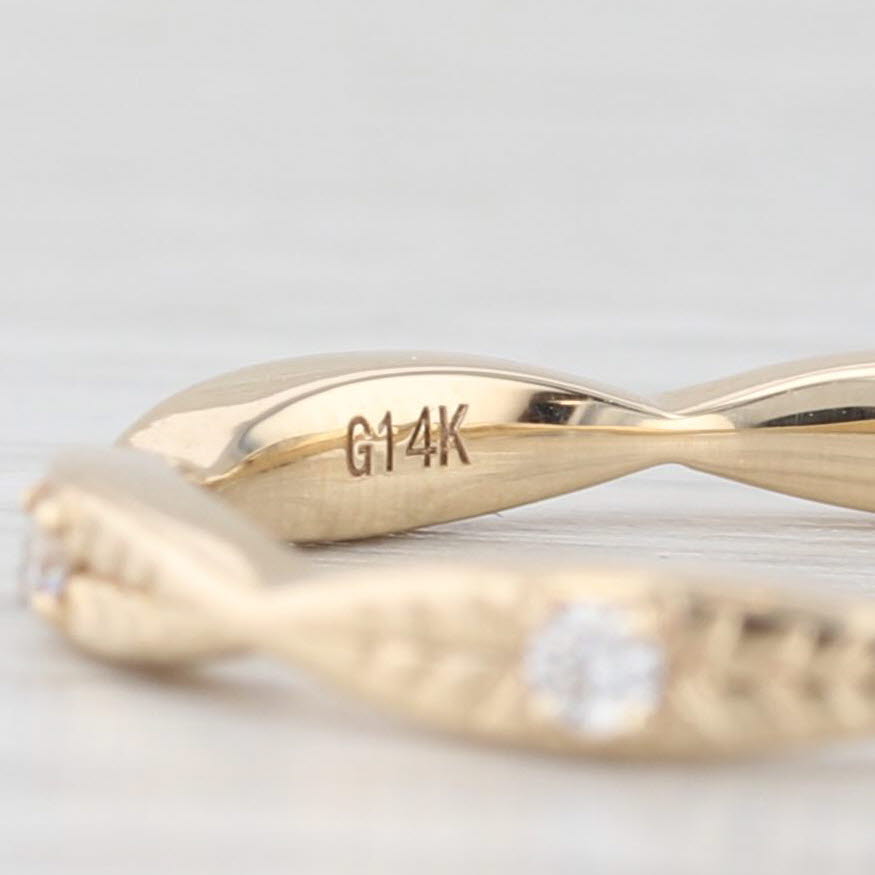 Light Gray New Scalloped Diamond Wedding Band 14k Yellow Gold Stackable Anniversary Ring