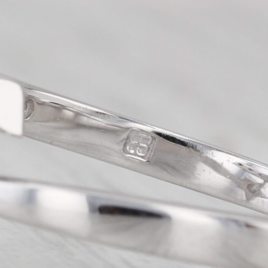 Gray 0.18ctw Shooting Star Bypass Ring 18k White Gold Size 6