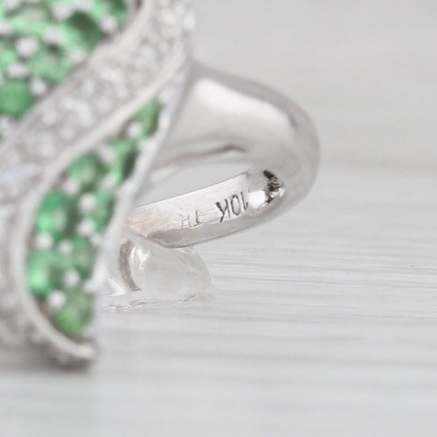 Light Gray 0.90ctw Green Garnet Diamond Cluster Heart Ring 10k White Gold Size 8.75