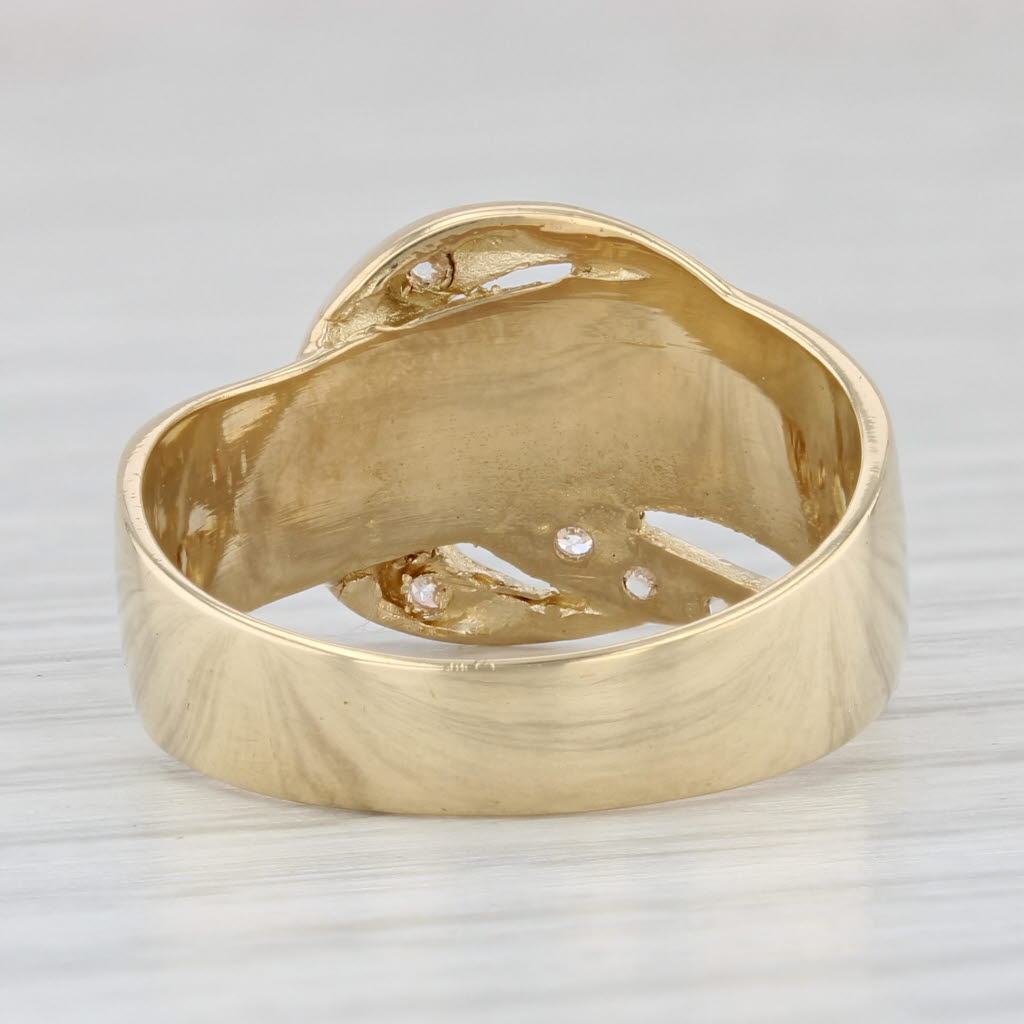 Light Gray Cubic Zirconia Ring 18k Yellow Gold Scalloped Band Size 7.25