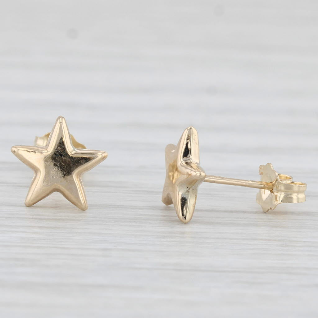 Light Gray Small Star Stud Earrings 14k Yellow Gold