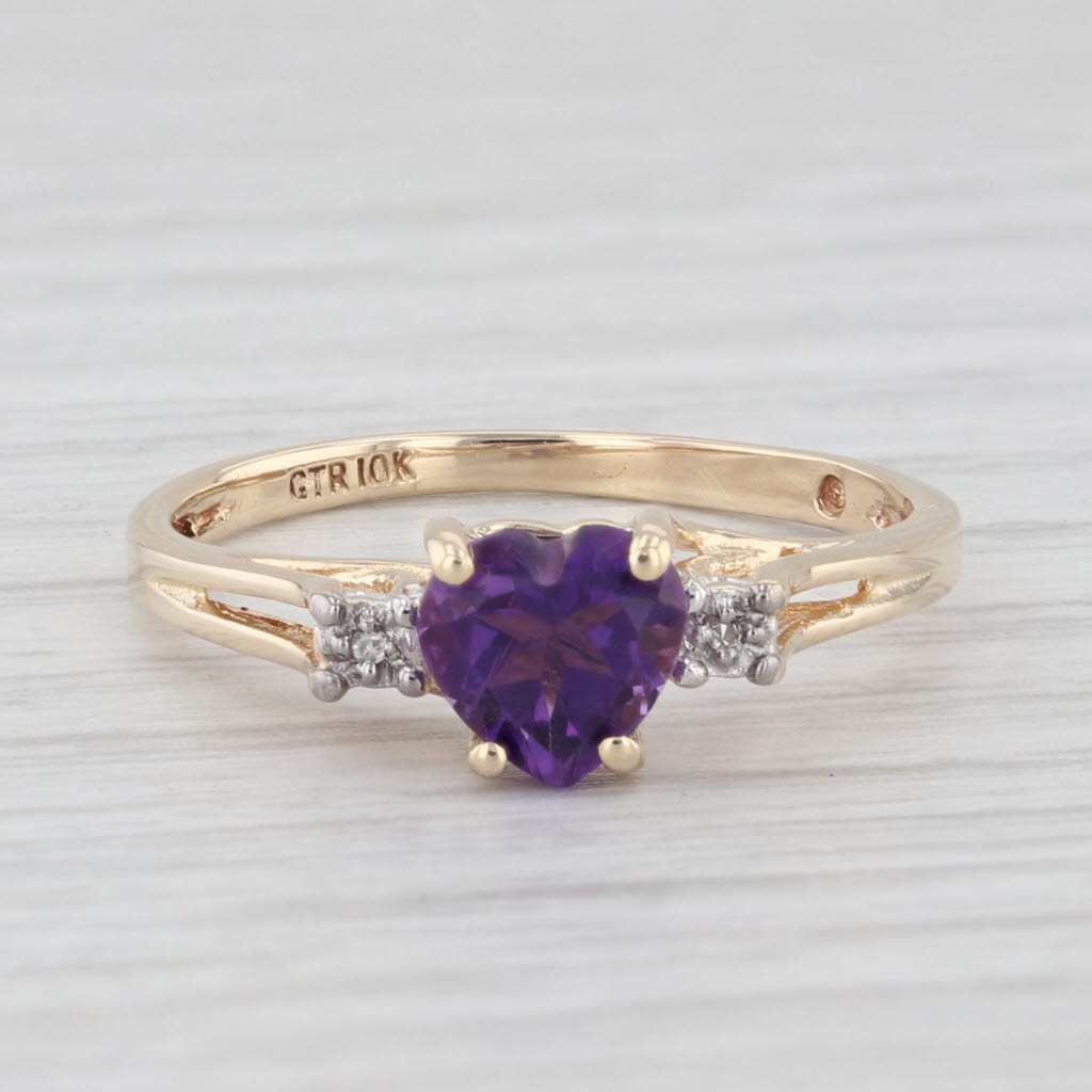 Light Gray 0.65ctw Amethyst Heart Ring 10K Yellow Gold Size 7 Diamond Accents