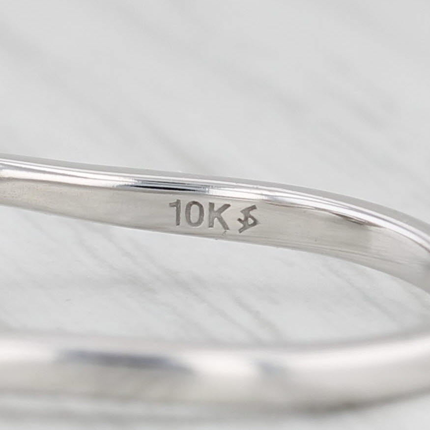 Light Gray 0.25ctw Diamond Knot Ring 10k White Gold Size 6.75
